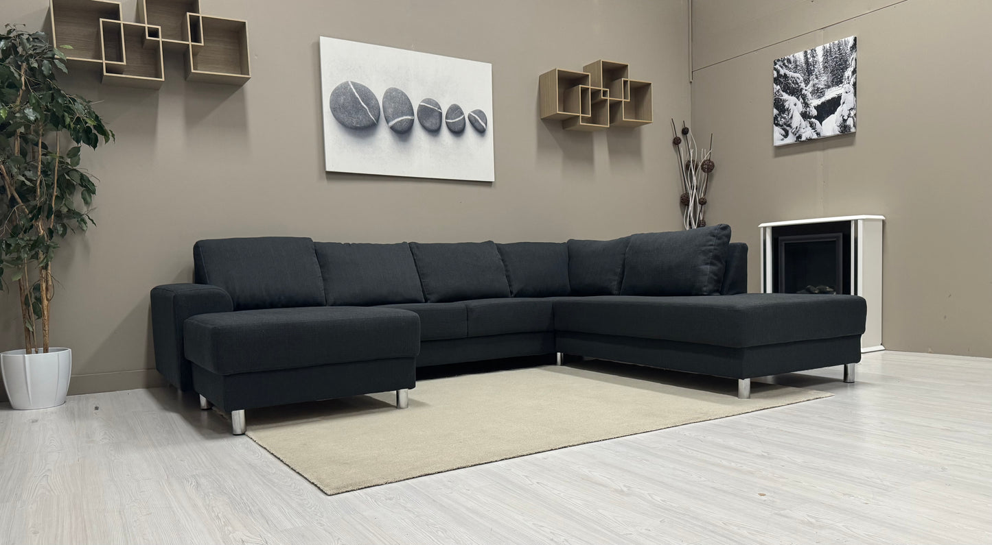 Mørk U- sofa